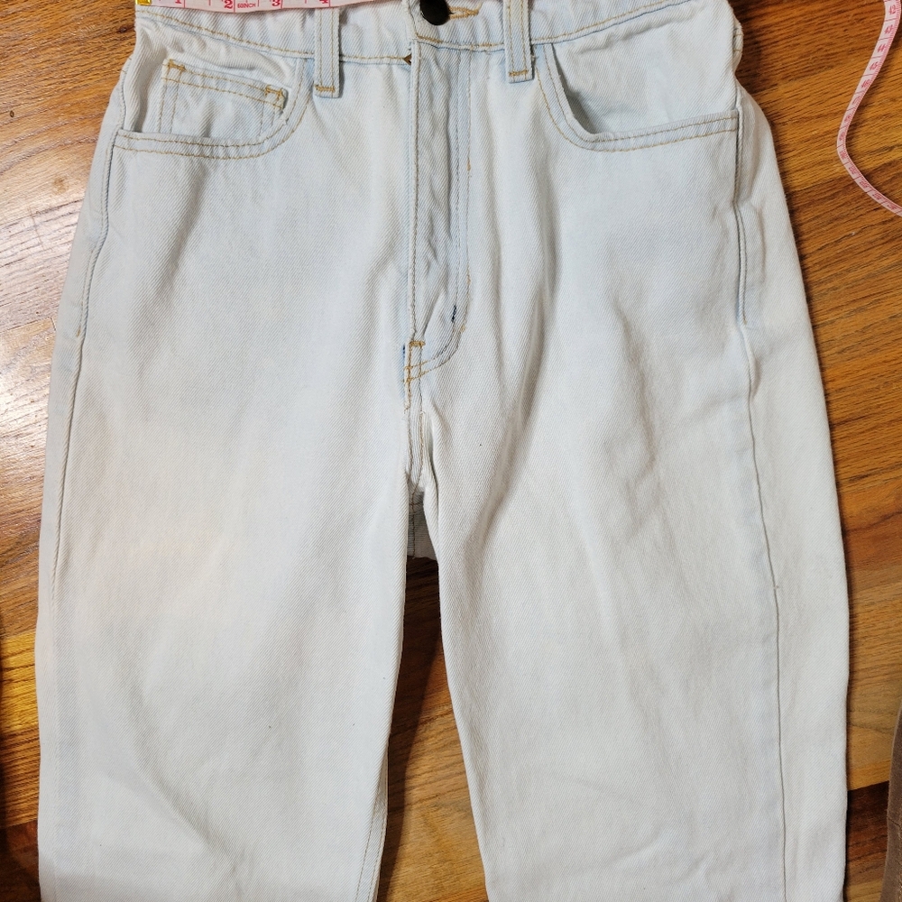 Vintage American Apperal Women's Light Blue Jeans Size 27 High-waisted - Picture 5 of 10